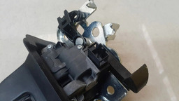 FECHADURA TAMPA TRASEIRA ELÉTRICA VW JETTA TSI 2011 2012