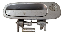 MAÇANETA EXTERNA DIANTEIRO D TOYOTA COROLLA 1996 A 2002 (1)