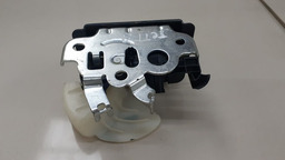 FECHADURA PORTA MALAS VW JETTA 2014