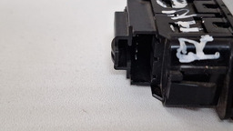 BOTÃO TRAVA PORTA DIANTEIRA ESQUERDA FORD RANGER 2015