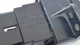 BOTÃO PISCA ALERTA TOYOTA HILUX 2007 A 2011 PRETO