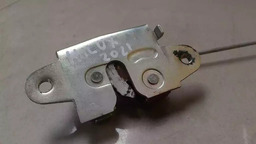 FECHADURA TAMPA TRASEIRA LADO ESQUERDO TOYOTA HILUX 2021