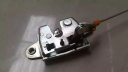 FECHADURA TAMPA TRASEIRA LADO ESQUERDO TOYOTA HILUX 2021