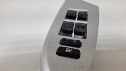 COMANDO VIDRO ELÉTRICO D E. MOLDURA TOYOTA COROLLA 2009