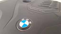 TAMPA DO MOTOR BMW 320I 2.0 B42 2022