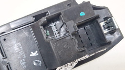 BOTÃO VIDRO ELÉTRICO DIANTEIRO D CHEVROLET TRACKER 2015 2016