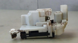 FECHADURA DIANTEIRA DIREITO CHEVROLET CELTA 2007 A 2010