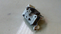 FECHADURA DIANTEIRA DIREITO CHEVROLET CELTA 2007 A 2010