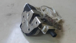 FECHADURA TRASEIRA DIREITA VOLKSWAGEN VOYAGE 2005 A 2008