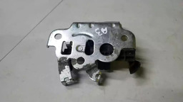 FECHADURA TAMPA TRASEIRA AUDI A3 2013 A 2016 COM DETALHE