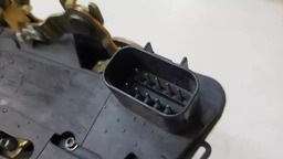 FECHADURA DIANTEIRA DIREITA FIAT STILO 2003 A 2011