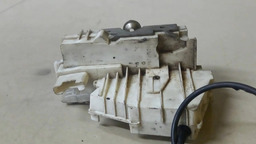 FECHADURA TRASEIRO ESQUERDO MERCEDES CLASSE A 2010 (2)