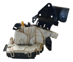 FECHADURA DIANTEIRO DIREITO MERCEDES C180 2011 A 2014