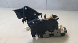 FECHADURA DIANTEIRO DIREITO MERCEDES C180 2011 A 2014