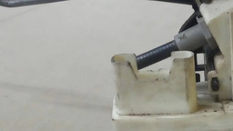 FECHADURA TRASEIRA DIREITA MERCEDES CLASSE A 2010 (2)