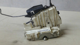 FECHADURA TRASEIRA DIREITA MERCEDES CLASSE A 2010 (2)