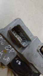 FECHADURA PORTA DIANTEIRA DIREITA PEUGEOT 206 2004