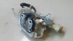 FECHADURA DIANTEIRA ESQUERDO CHEVROLET S10 2017 A 2019 (2)