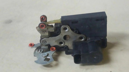 FECHADURA DIANTEIRA DIREITO CHEVROLET S10 2010 2011 (1)