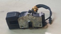 FECHADURA DIANTEIRO DIREITO CHEVROLET CAPTIVA 2009 A 2012