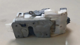 FECHADURA TRASEIRO DIREITO FORD FOCUS 1997 A 2000 (1)