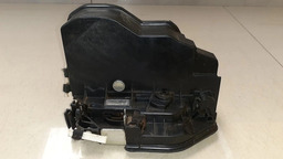 FECHADURA TRASEIRA ESQUERDA BMW 320I 2016