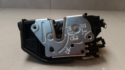 FECHADURA TRASEIRA ESQUERDA BMW 320I 2016