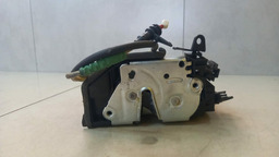 FECHADURA TRASEIRA LADO DIREITO BMW X3 2.0 4X4 2014