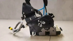 FECHADURA TRASEIRA DIREITA MERCEDES C180 2011