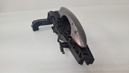 MAÇANETA EXTERNA TRASEIRO DIREITO FIAT TORO 2018 A 2021 TRASEIRA