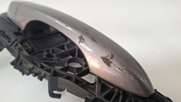 MAÇANETA EXTERNA TRASEIRO DIREITO FIAT TORO 2018 A 2021 TRASEIRA