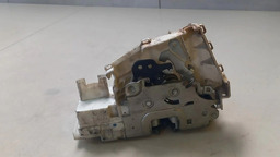 FECHADURA TRASEIRO ESQUERDO MERCEDES B200 2006 A 2009