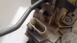 FECHADURA DIANTEIRA DIREITA DODGE JOURNEY 2014 2015