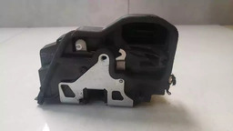 FECHADURA TRASEIRA ESQUERDA BMW 320I 2013 A 2016