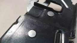 FECHADURA CAPO LADO ESQUERDO BMW 320I 2015 C/DETALHE