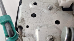 FECHADURA PORTA TRASEIRA DIREITO PT CRUISER 2008