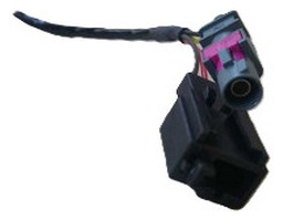 MAÇANETA CÂMERA RÉ TAMPA TRASEIRA PASSAT VARIANT 2010