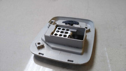 LUZ TETO CORTESIA NISSAN SENTRA 2012