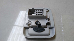 LUZ TETO CORTESIA NISSAN SENTRA 2012