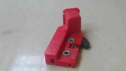 FECHADURA TRASEIRO DIREITO FORD FOCUS 2002 2003 2004 2005