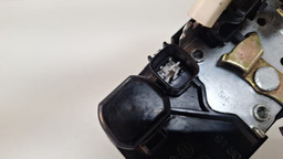 FECHADURA PORTA DIANTEIRO DIREITO PT CRUISER 2008 2009