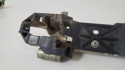 MAÇANETA PORTA TRASEIRO E NISSAN TIIDA 2008 A 2012 TRASEIRA