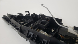 MAÇANETA PORTA DIANTEIRA ESQUERDA FIAT TORO 2016 A 2021 DIANTEIRA