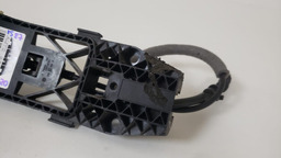 CAVALETE MAÇANETA DIANTEIRA ESQUERDO VW JETTA 2011 A 2015