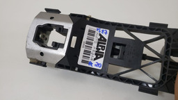 CAVALETE MAÇANETA DIANTEIRA ESQUERDO VW JETTA 2011 A 2015