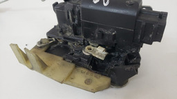 FECHADURA PORTA DIANTEIRA DIREITA RENAULT DUSTER 2012 A 2015