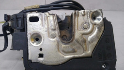 FECHADURA DIANTEIRO ESQUERDO MERCEDES C230 2005