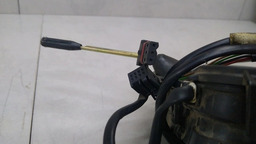 FECHADURA DIANTEIRO ESQUERDO MERCEDES C230 2005