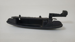 MAÇANETA EXTERNA DIREITA FIAT PALIO 1996 A 2000 DIANTEIRA