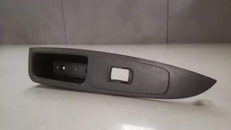 MOLDURA BOTÃO TRASEIRO ESQUERDO MALIBU 2008 A 2012 25952182